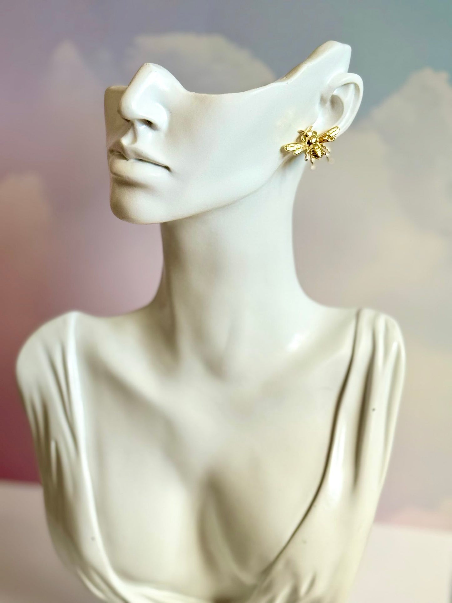 Bee Studs