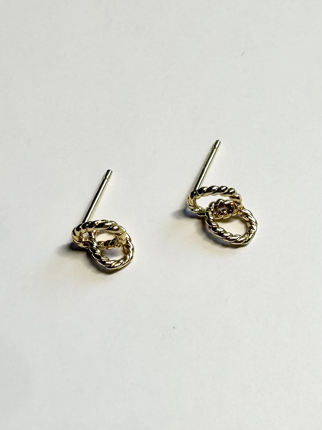Twisted Oval Infinity Stud Earrings