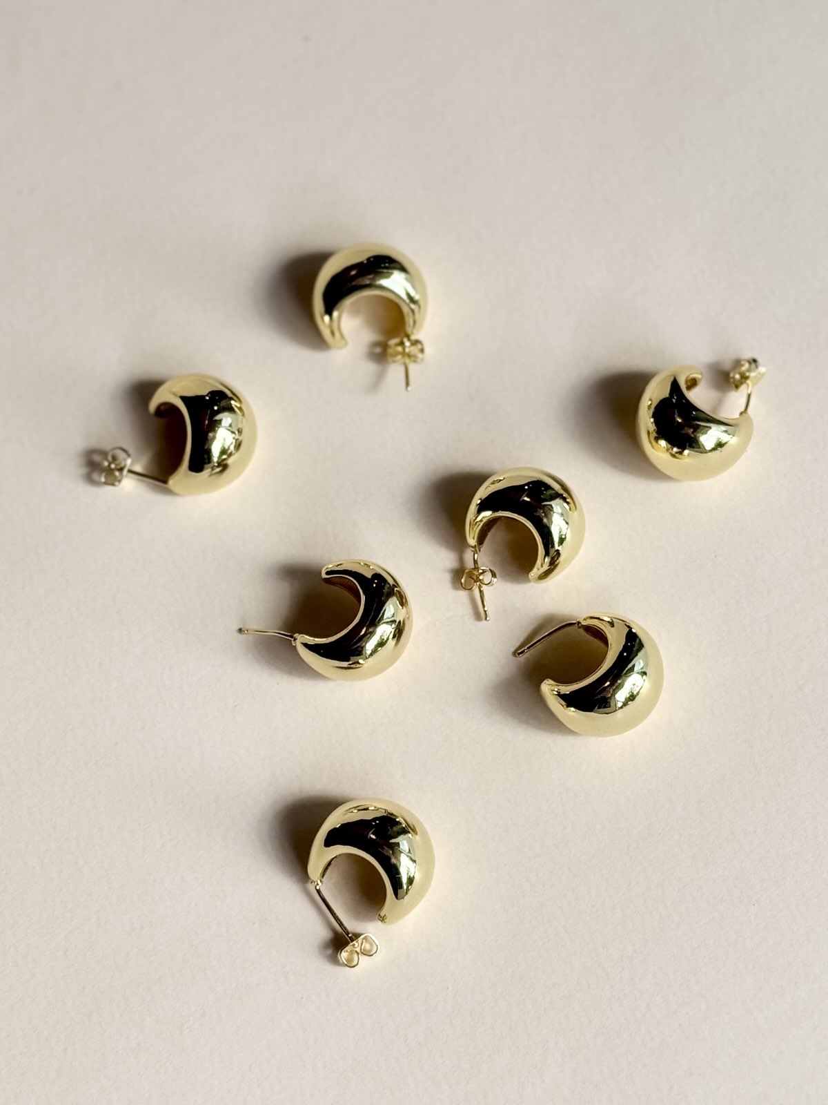 Chunky 90s 14K Gold-Filled Hoops