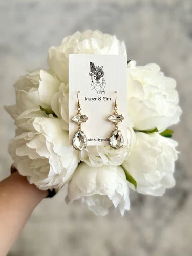 Thoughtful Jewelry Gifts for Every Type of Mom