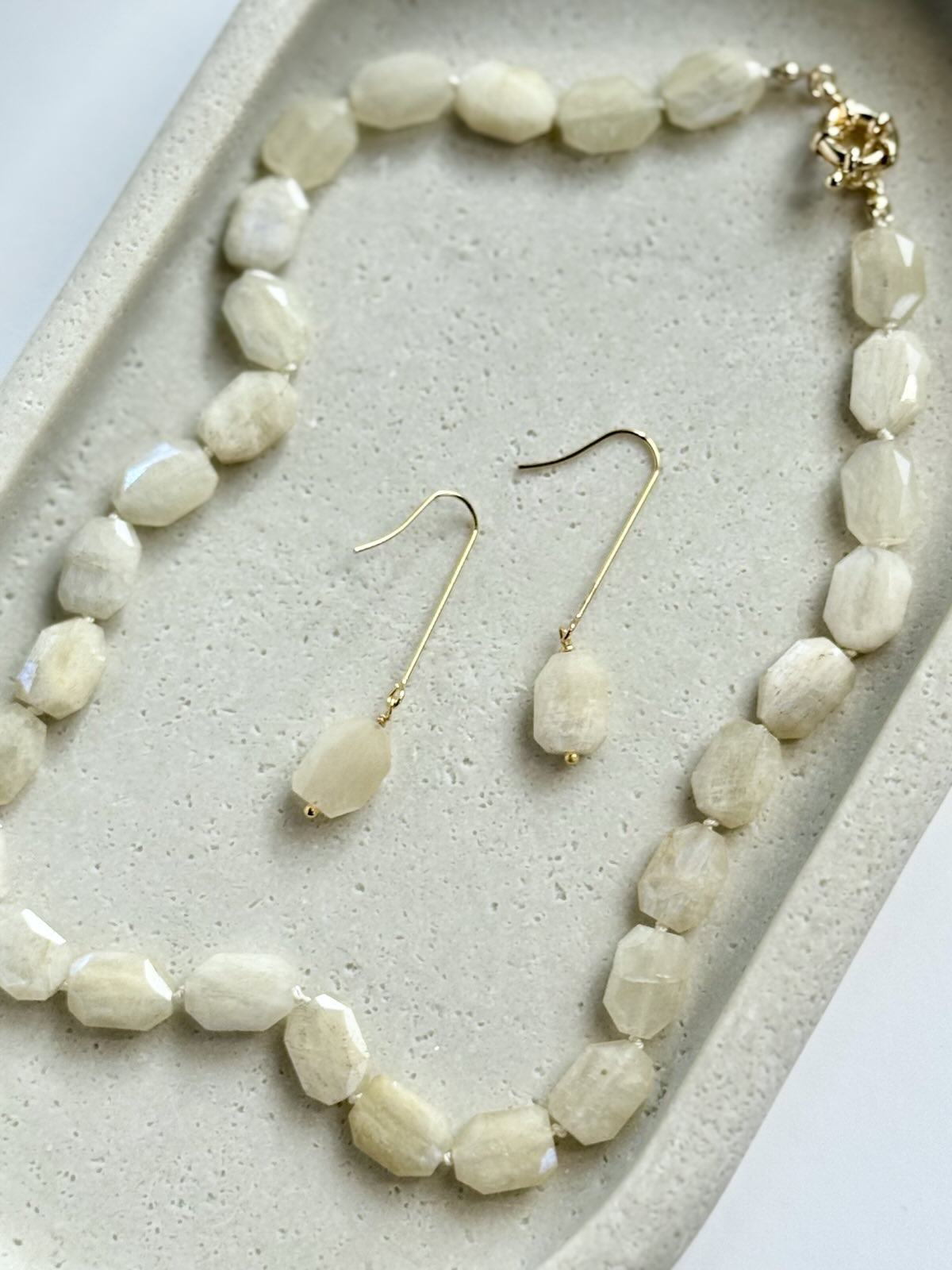 Sunset Blue Moonstone Knotted Necklace & Earring Set | The Art Museum Collection