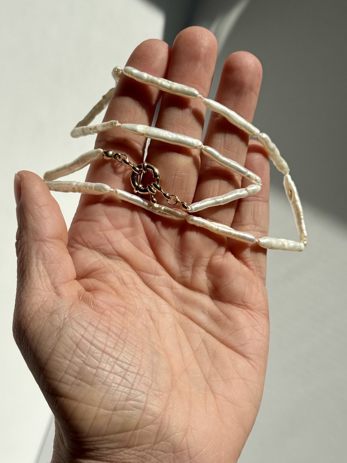 Stick Pearl Knotted Necklace | The Art Museum Collection