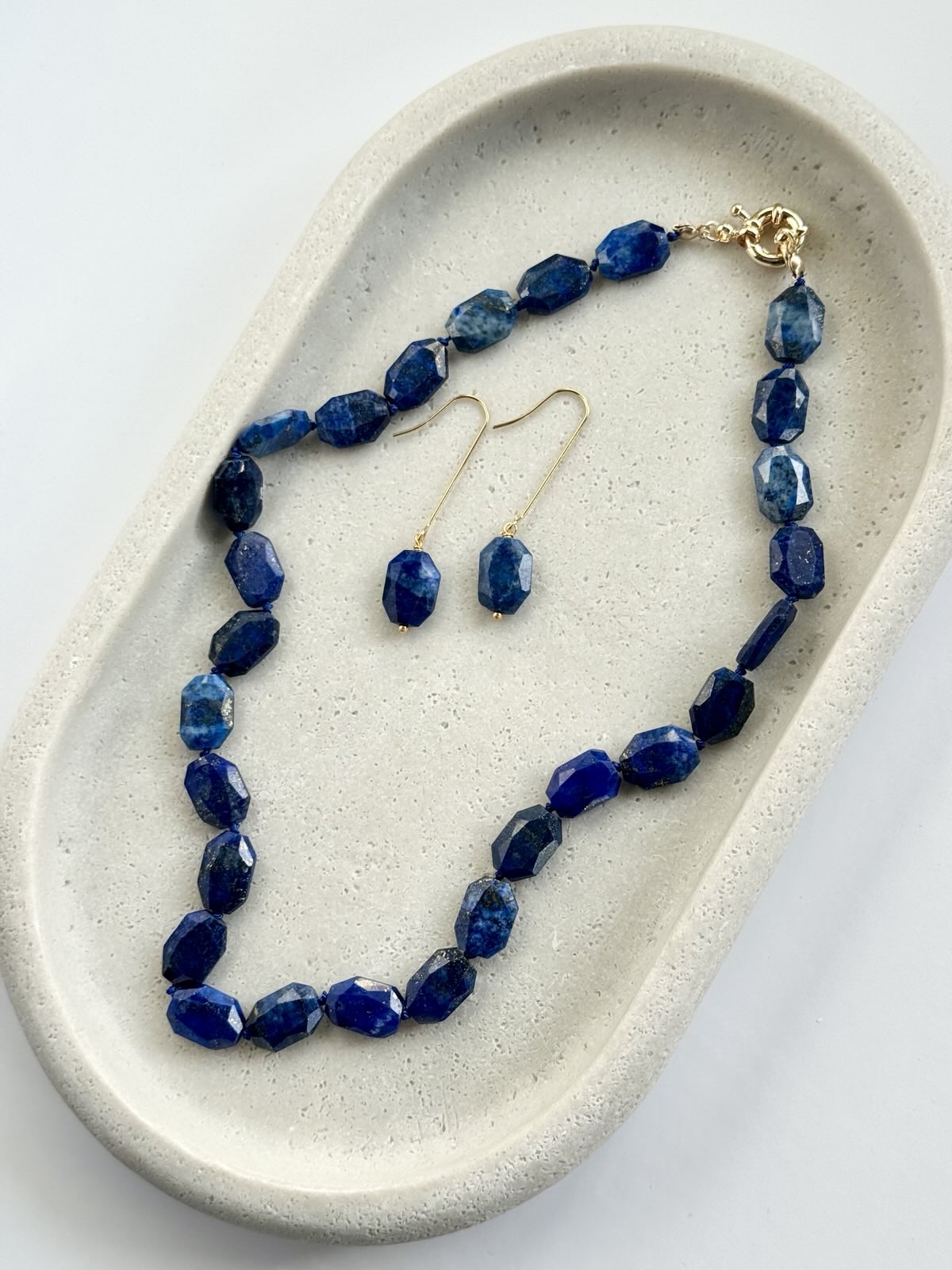 Lapis Lazuli Knotted Necklace & Earring Set | The Art Museum Collection
